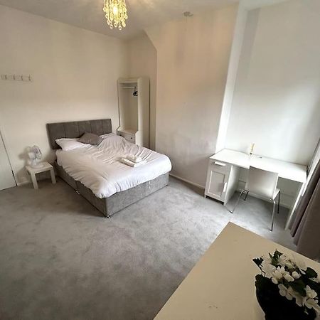Perfect Home From Home In Stoke On Trent Etruria Exteriér fotografie