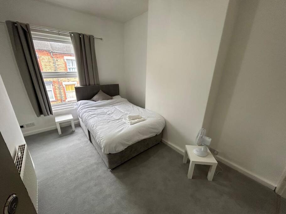 Perfect Home From Home In Stoke On Trent Etruria Exteriér fotografie